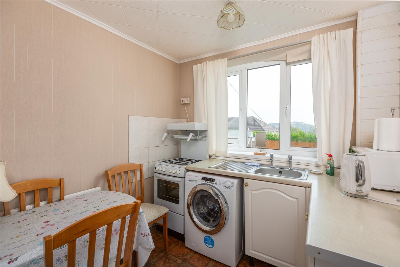 Torrington Road, Gendros, Swansea, SA5 8DU